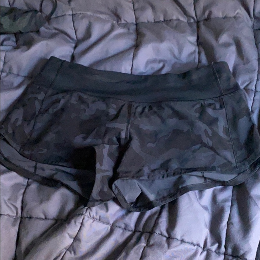 COPY - Lululemon shorts TRADE